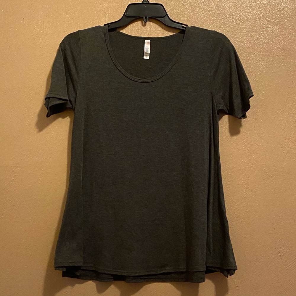 Lularoe Perfect T, size small